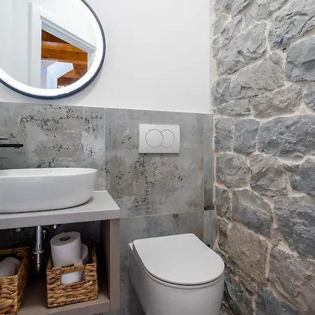 Charming Perina With Private Heated Pool