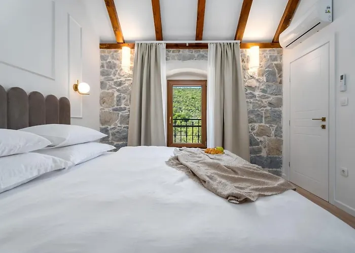 Charming Perina With Private Heated Pool Вилла Tugare