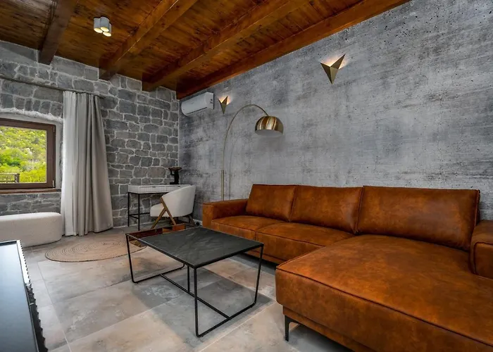 Charming Perina With Private Heated Pool Вилла *