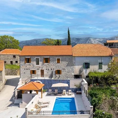 Villa New! Charming Perina With Private Heated Pool Tugare