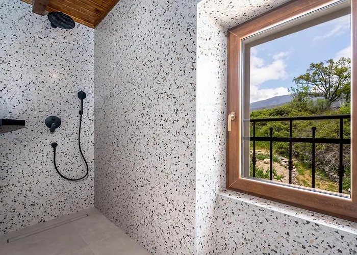 Villa Charming Perina With Private Heated Pool Tugare