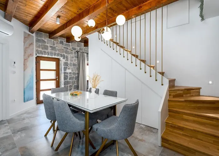 Charming Perina With Private Heated Pool Tugare