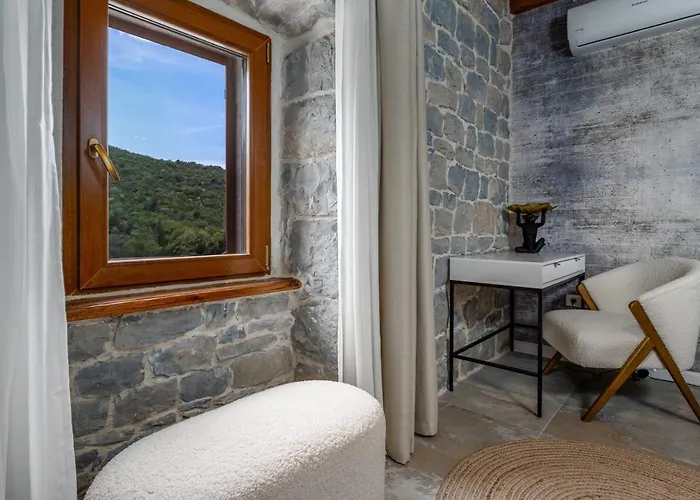 Charming Perina With Private Heated Pool *